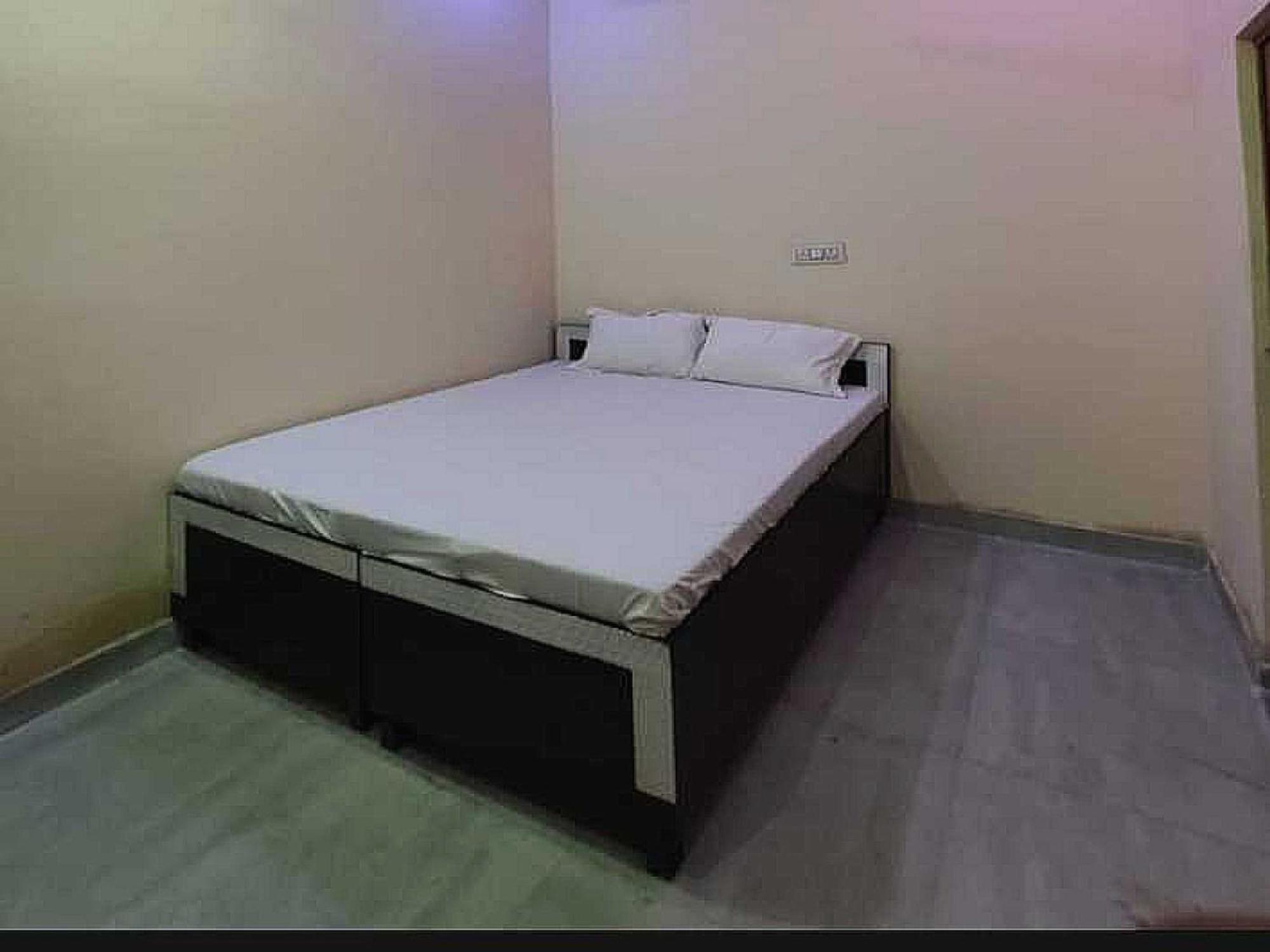 Hotel O G Hotel Happy Home Aligarh Exterior photo